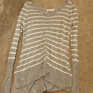 Straight long sleeve shirt